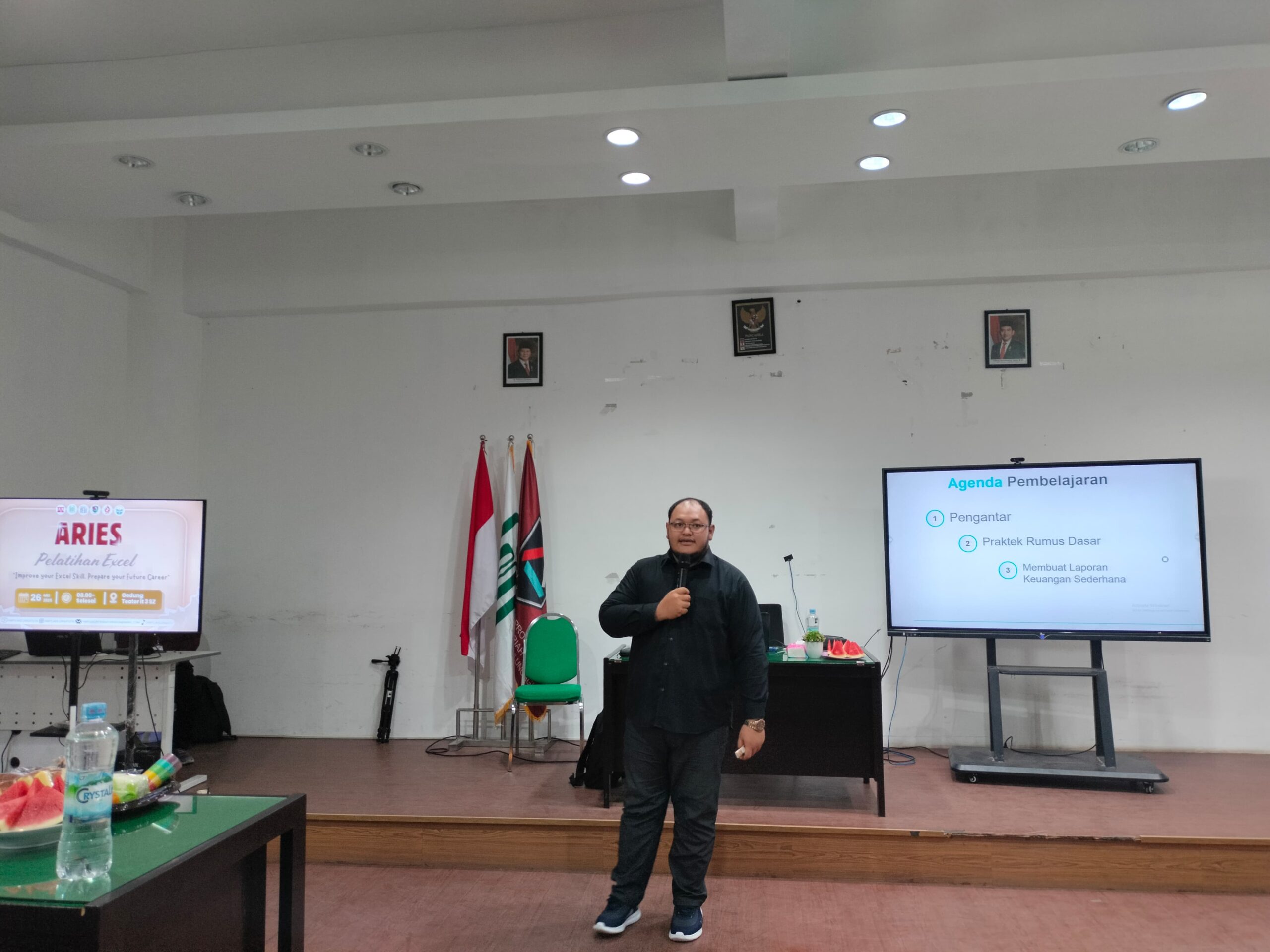 Pelatihan Excel “Improve your Excel Skill. Prepare your Future Career”